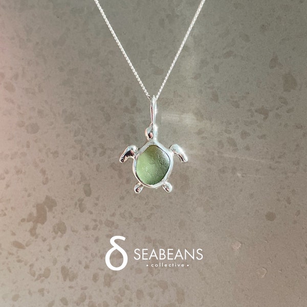 Turtle sea glass necklace, green seaglass necklace, 3D animal sterling silver necklace, sea glass pendant, real seaglass, handmade jewellery