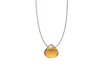 Collar de cordón de seda con citrino, gema en forma de lágrima, delicado collar de cristal