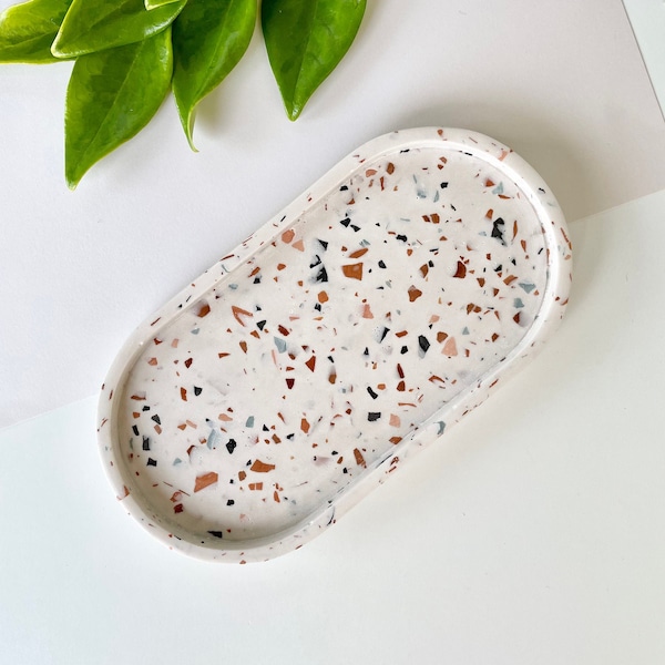 Terrazzo Oval Trinket Dish, Terrazzo Jewelry Dish, Terrazzo Oval Tray, Homemade Oval Tray, Bathroom Tray, Kitchen Tray, Decorative Tray