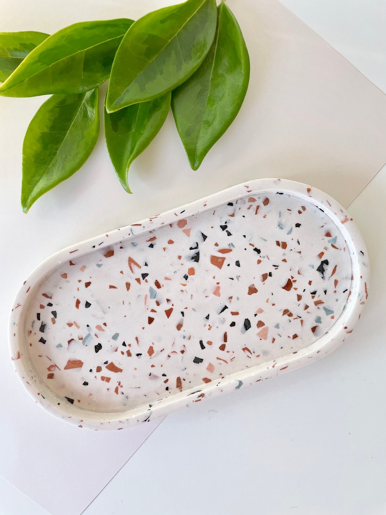 Terrazzo Oval Trinket Dish, Terrazzo Jewelry Dish, Terrazzo Oval Tray, Homemade Oval Tray, Bathroom Tray, Kitchen Tray, Decorative Tray image 4