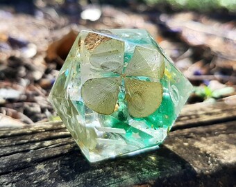 Lucky Potion Liquid Core | Real 4 Leaf Clovers | Giant D20 Dice | Choose Your Inking | 40mm Resin handmade Chonk | RPG D&D Pathfinder