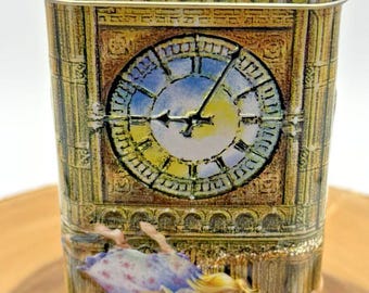 Relógio Vintage Churchills Peter Pan Big Ben, Cofrinho de Lata Relevada em Formato de Caramelo