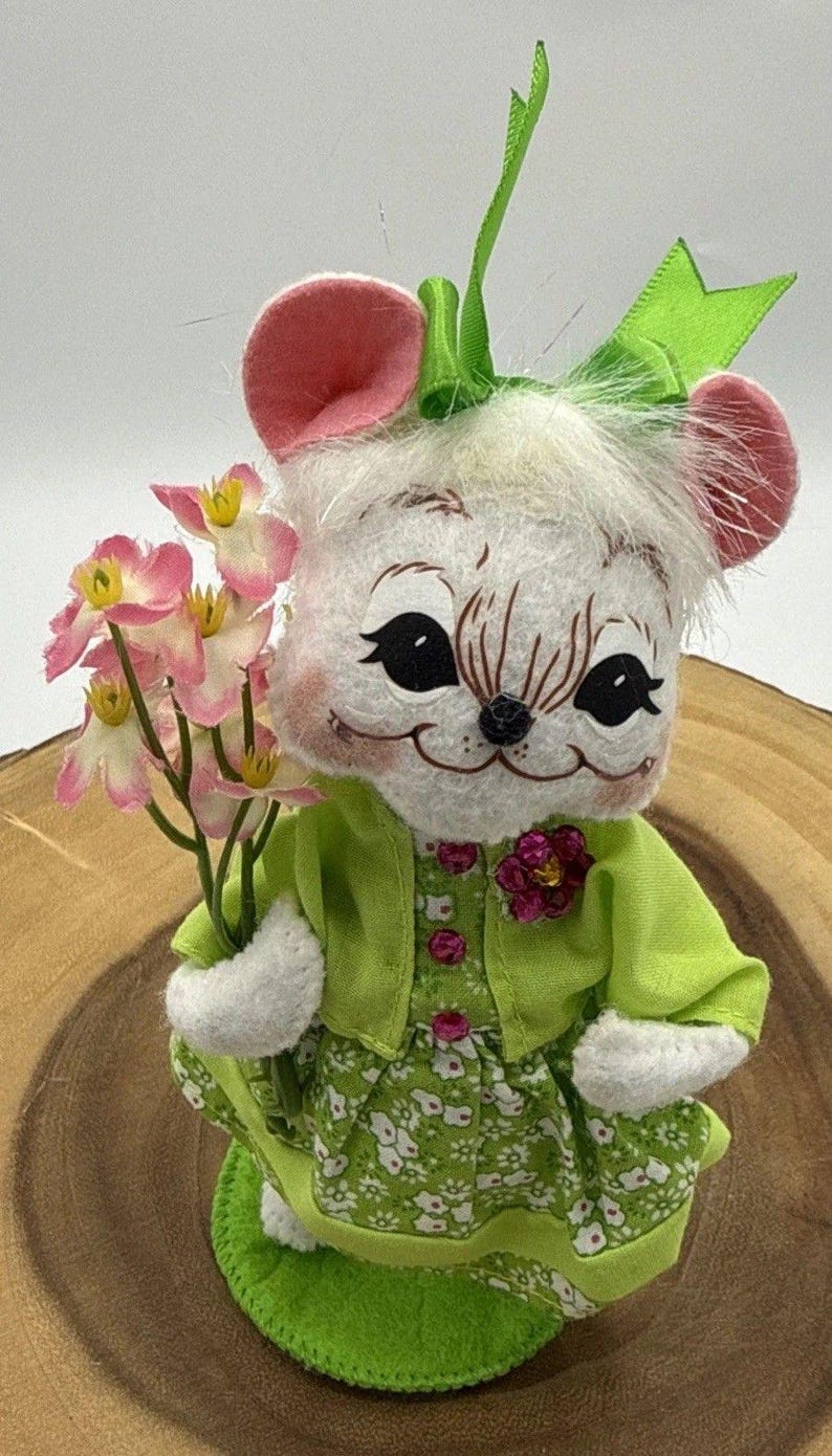 Vintage Annalee Spring Girl Mouse White Doll Green Dress Flowers & Bows 7 image 2