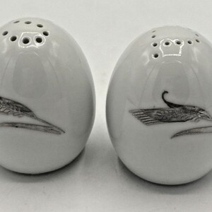 Fukagawa Arita 931 Porcelain Salt And Pepper Shakers Japan Wheat Pattern