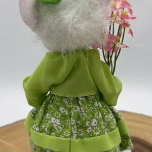 Vintage Annalee Spring Girl Mouse White Doll Green Dress Flowers & Bows 7 image 9