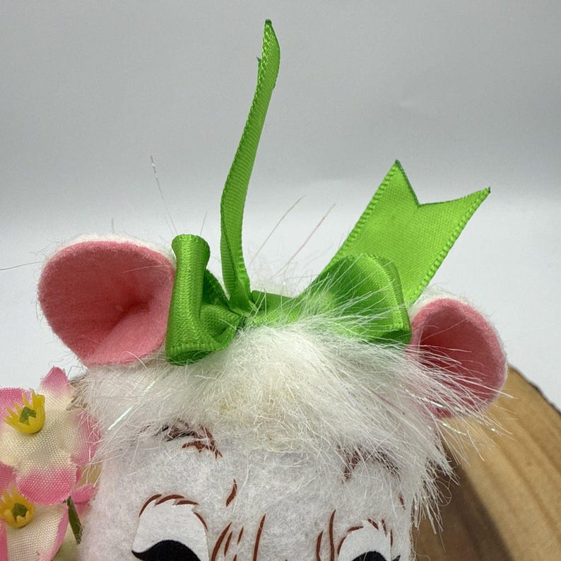 Vintage Annalee Spring Girl Mouse White Doll Green Dress Flowers & Bows 7 image 4