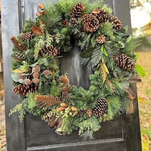 Rustic Christmas Wreath, Large Traditional Evergreen Wreath, winter wreath with pinecones, Farmhouse Wreath for front door