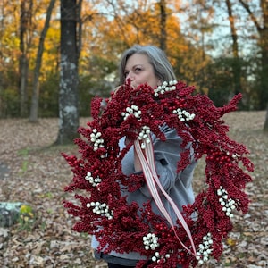 Christmas Berry Wreath, Red Berry Wreath, Red and White Berry Wreath, Large Front Door Wreath, Winter Berry Wreath, Holiday Berry Wreath