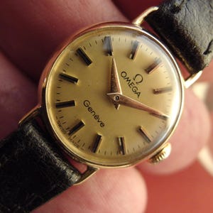 4371 Vintage  18K solid   gold  OMEGA  wrist watch for ladies, cal 244 C.1957