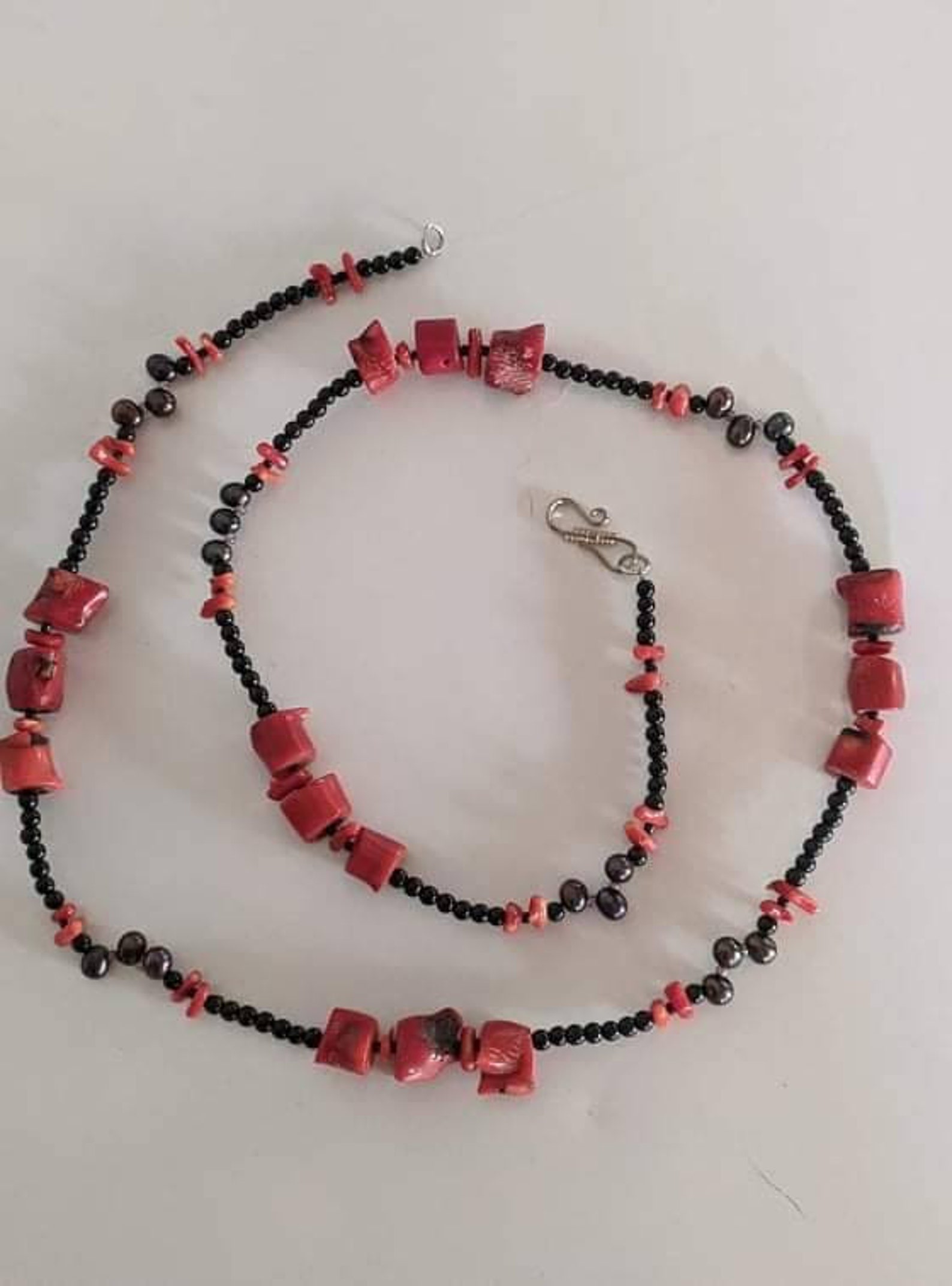 Beautiful Handmade Hawaiian Necklace 34 Inches Long. Coarl, Black Pearl