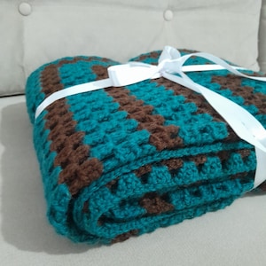 Manta de crochet hecha a mano