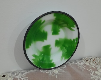 Vintage Green Trimmed Enamelware Plate - Farmhouse Kitchen Decor