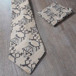 Vintage 60&#39;s Necktie and Handkerchief,