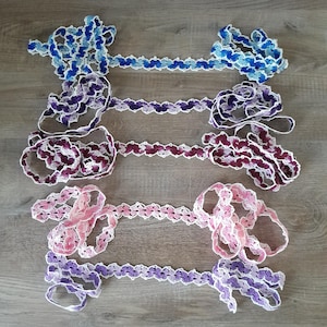 24 pieces Crocheted Lace, Vintage Crochet Lace, Lace Trim, Crochet Trim,