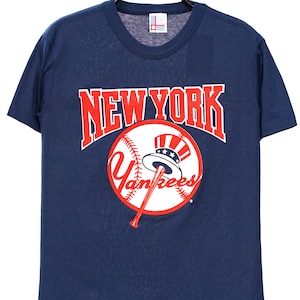 Vintage New York Yankees White/ Red/ Navy T Shirt (Size XL,Fits