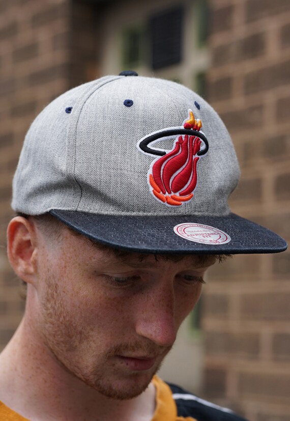 NBA Vintage Miami Heat Snapback Cap One 