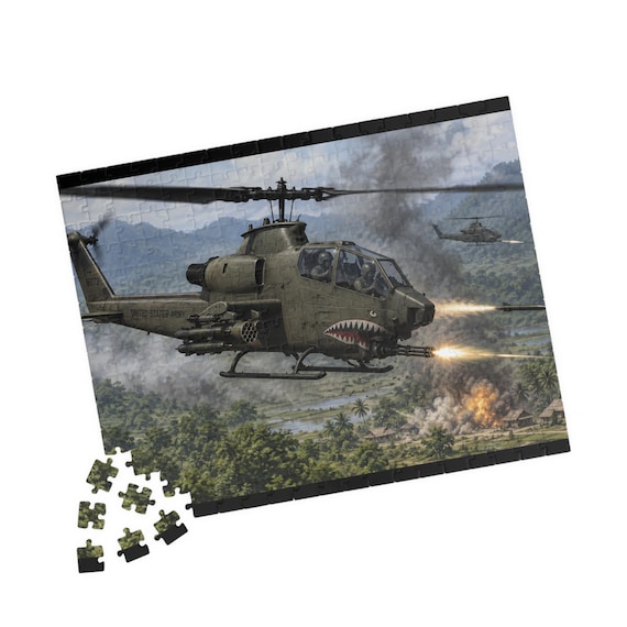 Military Attack Helicopter Puzzle | 520-Piece Combat Chopper Jigsaw (520 Pieces)