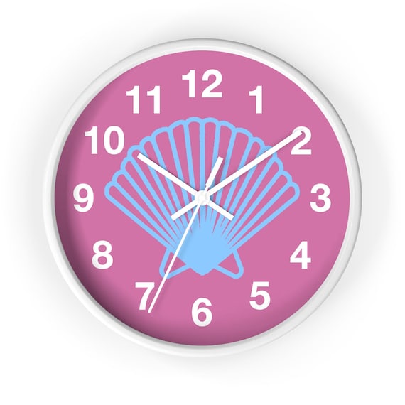 Coastal Seashell Wall Clock: Nautical Beach House Decor, Unique Ocean-Themed Timepiece Gift