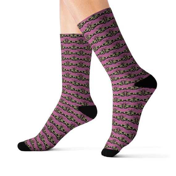 Pretty Pink Socks with Moth Motif: Fashionable Foot Coverings