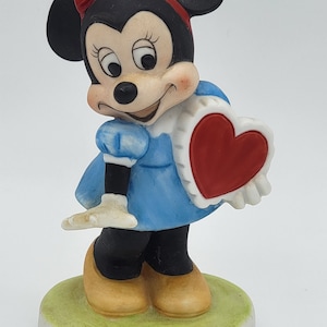 Walt Disney Productions Ceramic Valentine Mini Mouse