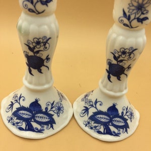 Brinton blue and white 14 cm high candlesticks