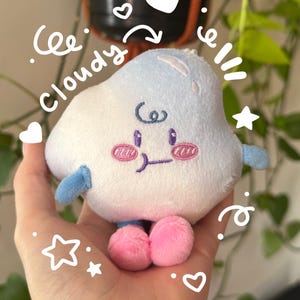 Cloudy Plushie Keychain | Adorable Bag Accessorie, Kawaii Aesthetic, Collector Plushie