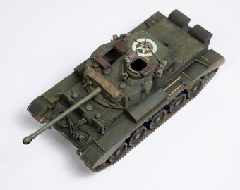 1:35 Scale model of the British A34 Comet cruiser tank, handmade, wonderfully painted and aged, finished product!