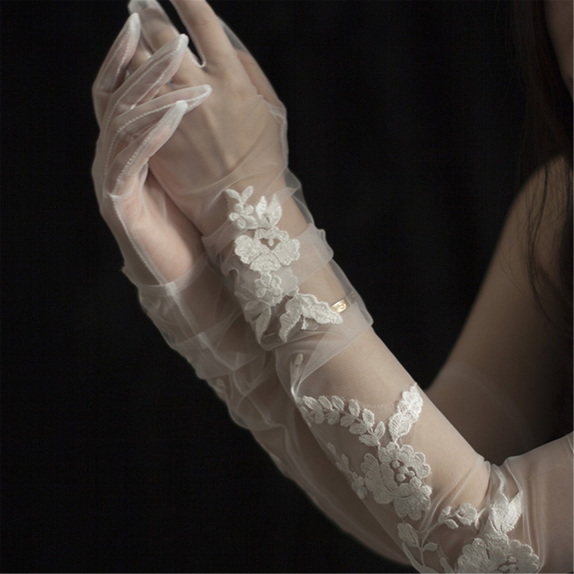 Soft Tulle Gloves Wedding Gloves Lace Applique Bridal Etsy