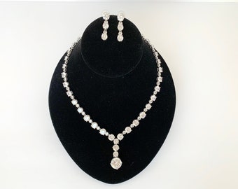LIFE ALIGNED Gift Box Necklace Set with Earrings