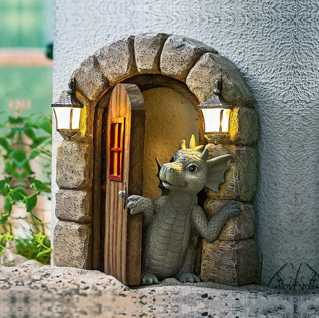 Garden Dragon Resin Statue,dinosaur Open the Door Sculpture Wall
