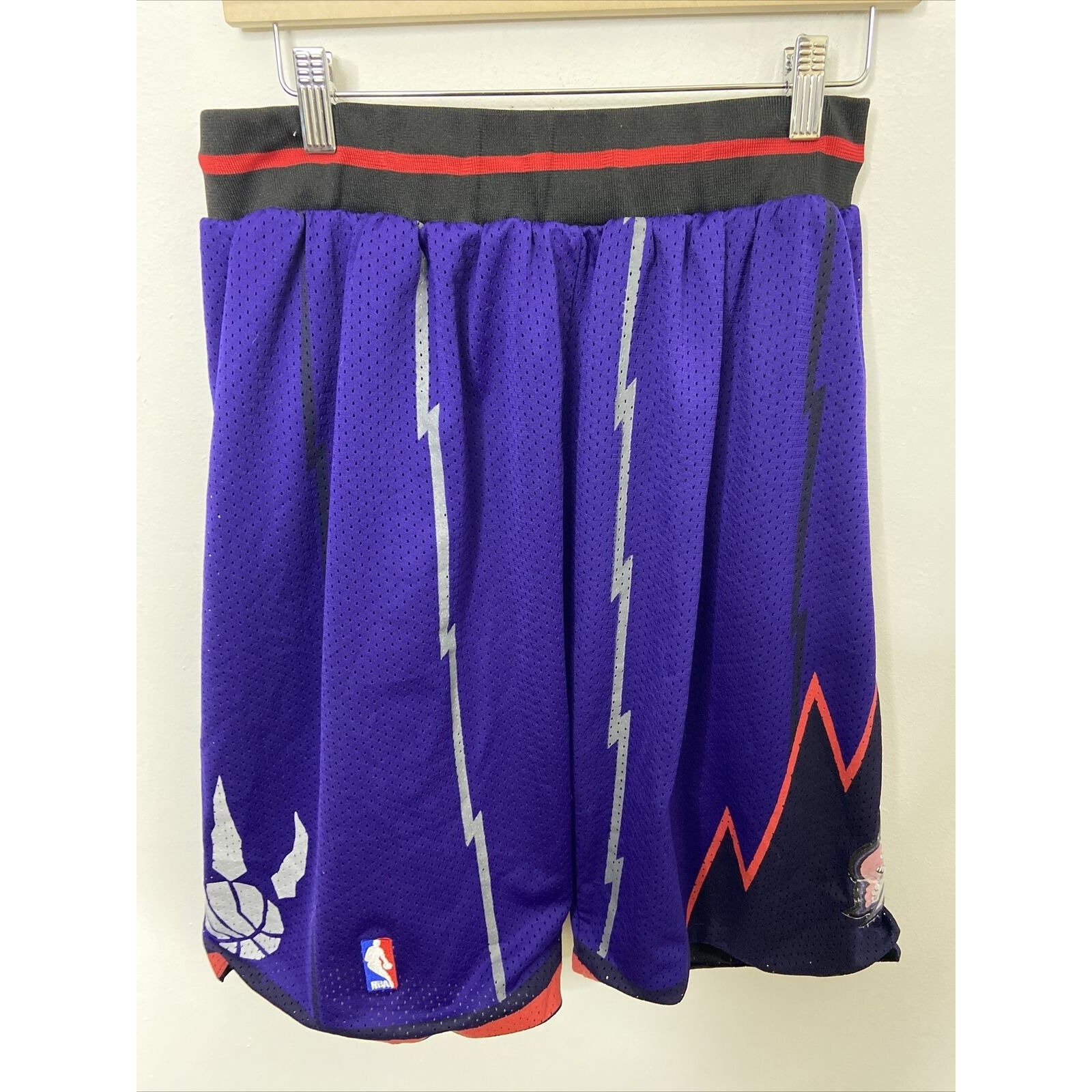 Mitchell & Ness NBA JUST DON HARDWOOD CLASSICS SHORT TORONTO RAPTORS 1995  Purple - PURPLE