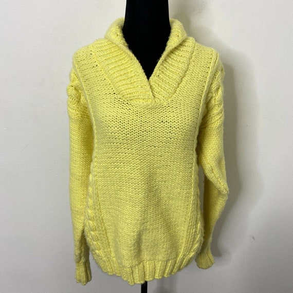 Vintage Hand Knit Cable Irish Woman M Yellow Wool… - image 2