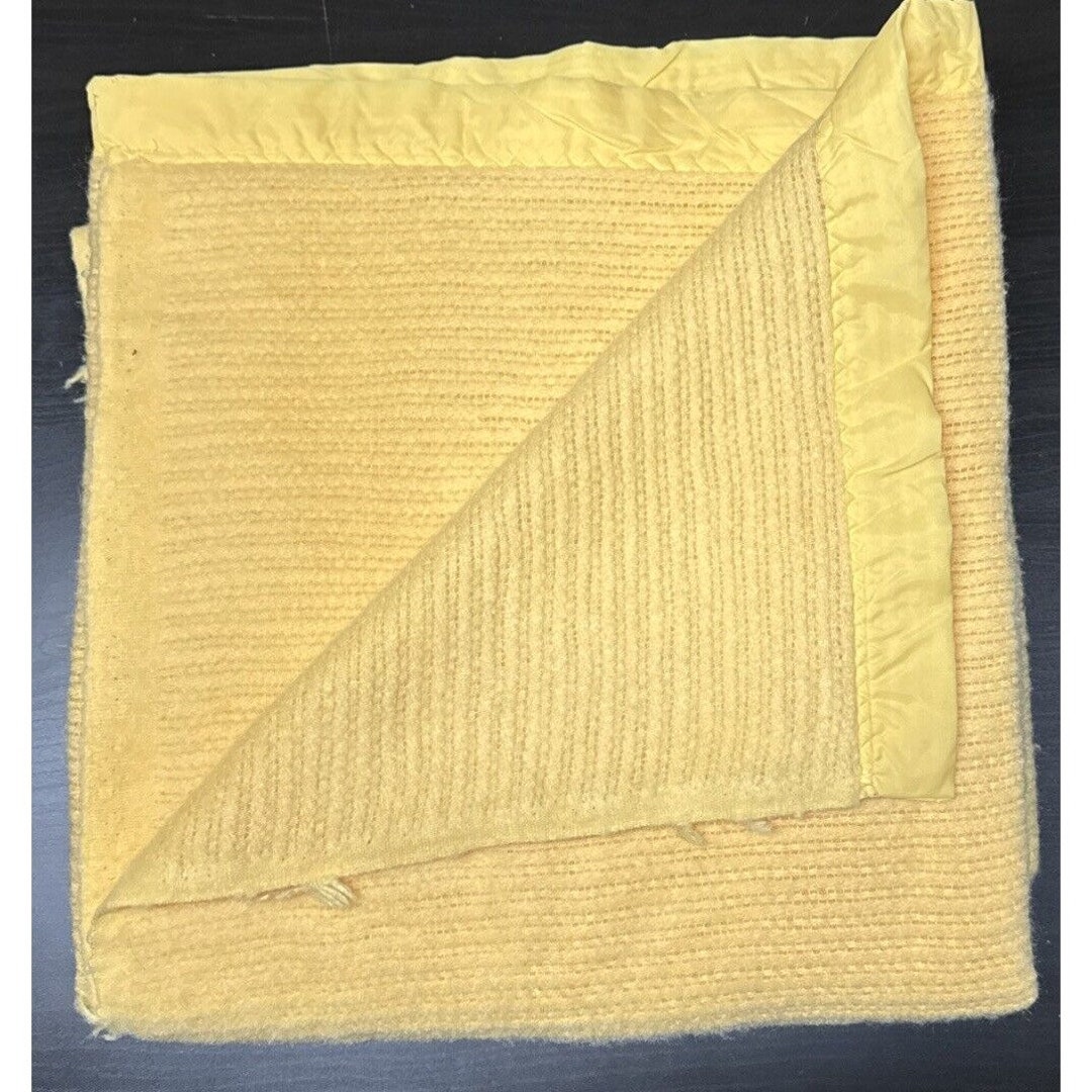 Vintage Waffle Weave Satin Trim Yellow Acrylic Thermal Blanket 90X70 Etsy