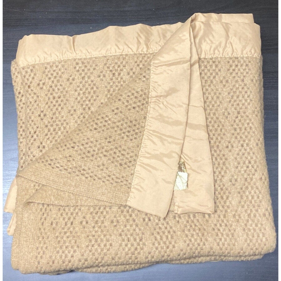 Vintage Eaton Satin Trim Waffle Weave Cellular Thermal Blanket - Etsy Canada