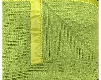 Vintage Waffle Weave Satin Trim Acrylic Blanket Green 70X90 In