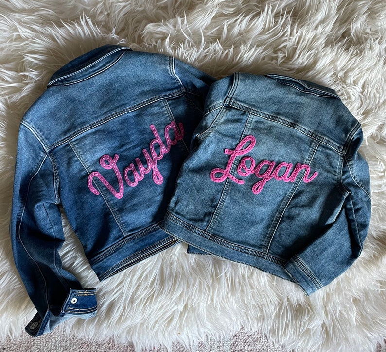 Personalized Jean Jackets with hand embroidery.
Vayda with Candy Pink felt and Lilac thread
Logan with Candy Pink felt and pink thread