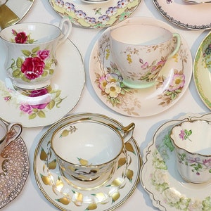 mismatch vintage teacups for tea parties and party favors