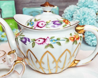 Fairytale Vintage Royal Danube Teapot Set: Beauty And The Beast Style Teapot (free ship)