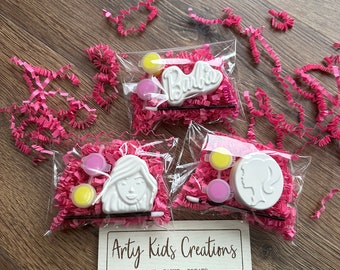 Paint Your Own Mini Fashion Doll Party Favour