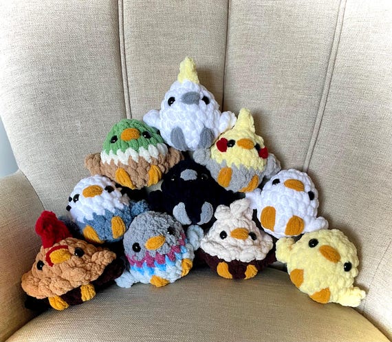 Handmade Amigurumi bird Plush | Soft & Cuddly Pocket Gift