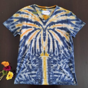Tie Dye T-Shirt Men&#39;s Women&#39;s Handmade Tie Dye Clothing Tops and Tees. Fireworks Design 100% Cotton