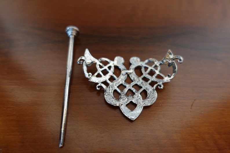 Keltischer Knoten / Wikinger Haarbrosche / Nordische Frisur / Metall / Haarschmuck / verspieltes Muster / zdjęcie 3