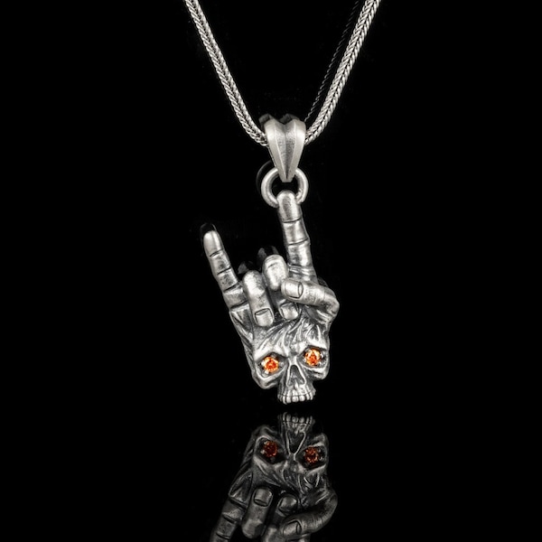 Collier en métal lourd en argent avec pendentif tête de mort, bijoux rock'n roll, cadeau pour les mélomanes