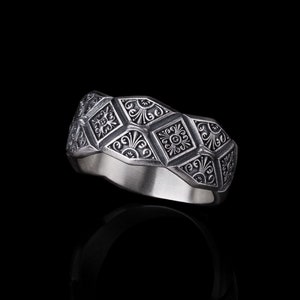 Vintage Silver Ring with Intricate Motif, Patterned Promise Ring, Jewelry Gift for Men and Women