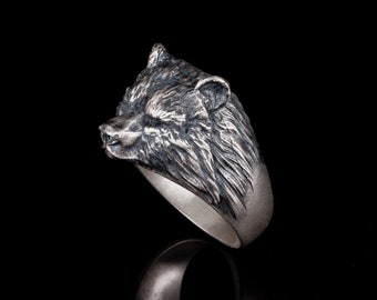 Engraved Silver Grizzly Bear Ring, Wildlife Jewelry Gift, Men's Oxidized Heavy Ring