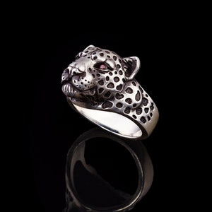 Silver Leopard Panther Ring, Oxidized Jewelry, Personalized Wildcat Gift for Men and Women