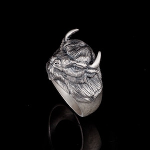 Sterling Silver Oxidized Bison Ring, Horned Bison Ring For Men, Animal Lover Jewelry, Buffalo Head Ring, Anniversary Husband Gift For Him