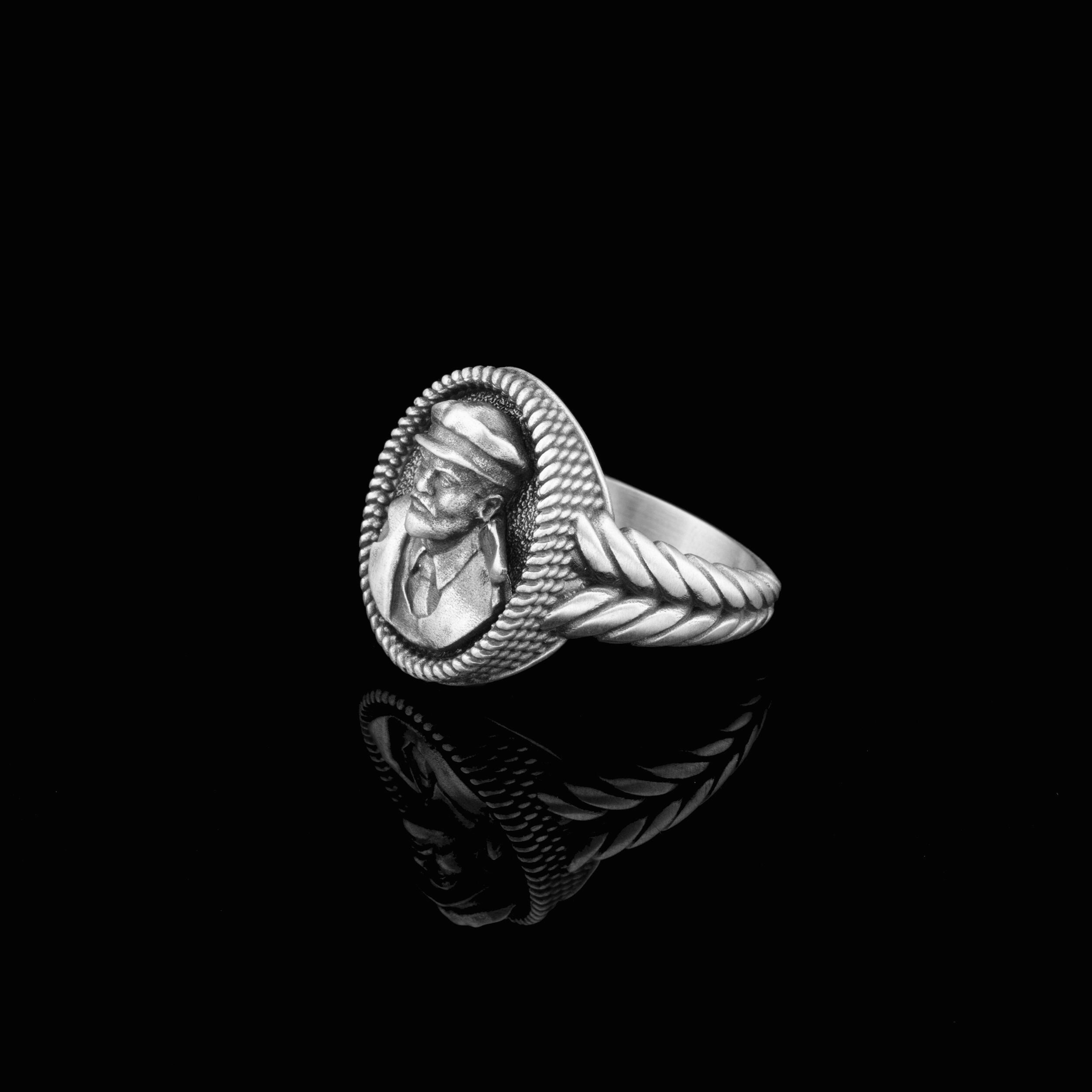Silver Vladimir Lenin Ring, Revolutionary Jewelry, Communist Gift for Men, Socialist Statement Piece