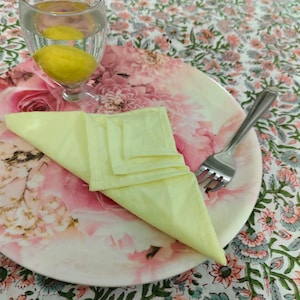 Handmade Yellow Pastel Cotton Napkins: 20x20&quot; Square Dinner Napkin Set