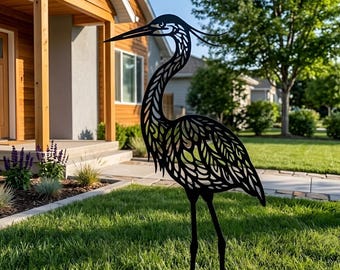 Heron Garden Stake, Metal Bird Yard Art Decor for Outdoor Lawn and Garden